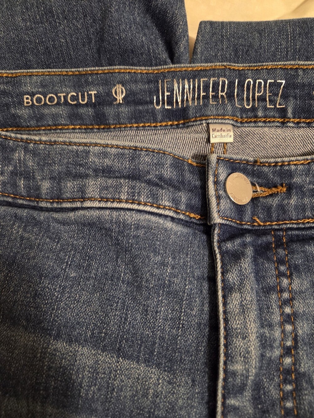 Jennifer Lopez Women's Boot Cut Jeans - Dark Blue Wash - Picture 4 of 6